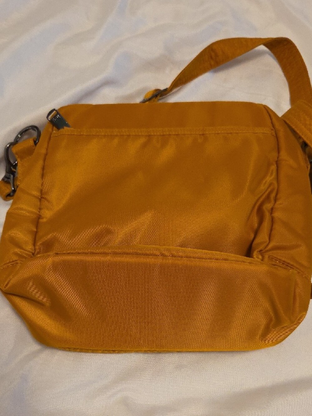 lug Quilted Messenger Crossbody Bag - Mustard Yellow - Picture 2 of 7